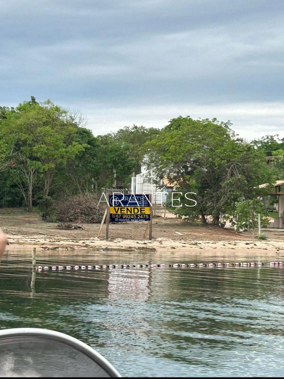 Lote de Rancho 30x190 m – Margem do Rio Sucuriú – Praia Natural de Areia Branca