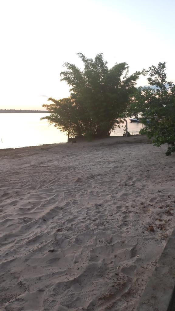 Rancho 25x400 m – Beira do Rio Sucuriú – A melhor praia da região