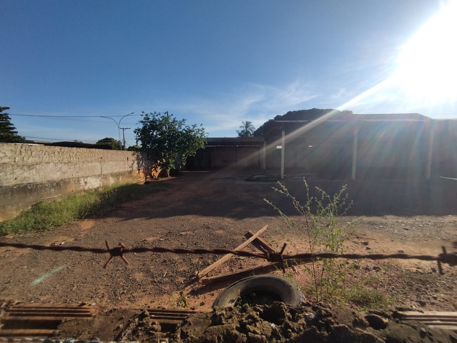 Terreno com Barração 